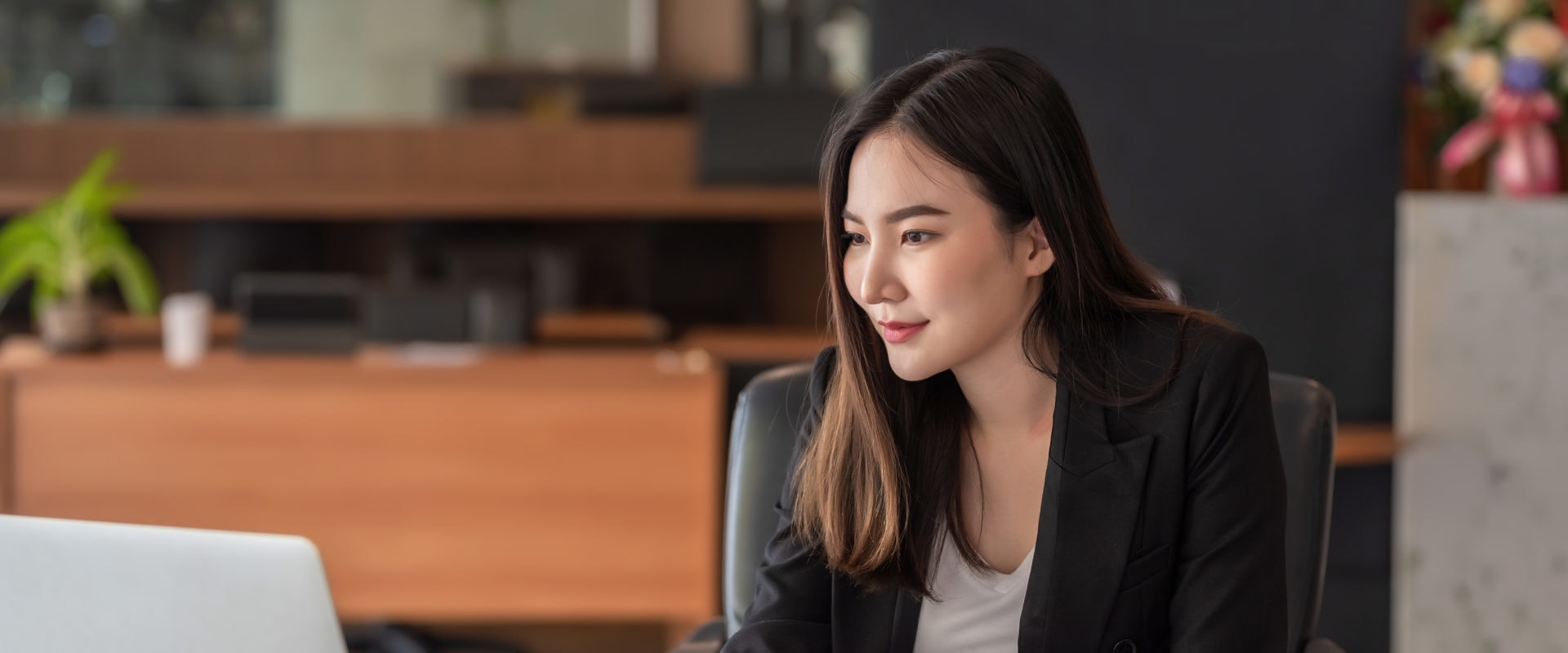 Choosing the Right Tax Professional: Tips and Techniques for Managing Your Finances